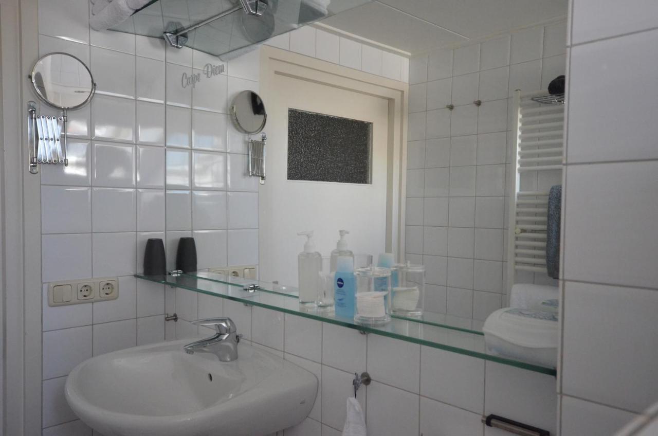 Bloemenhoeve Bed & Breakfast Birdaard Luaran gambar